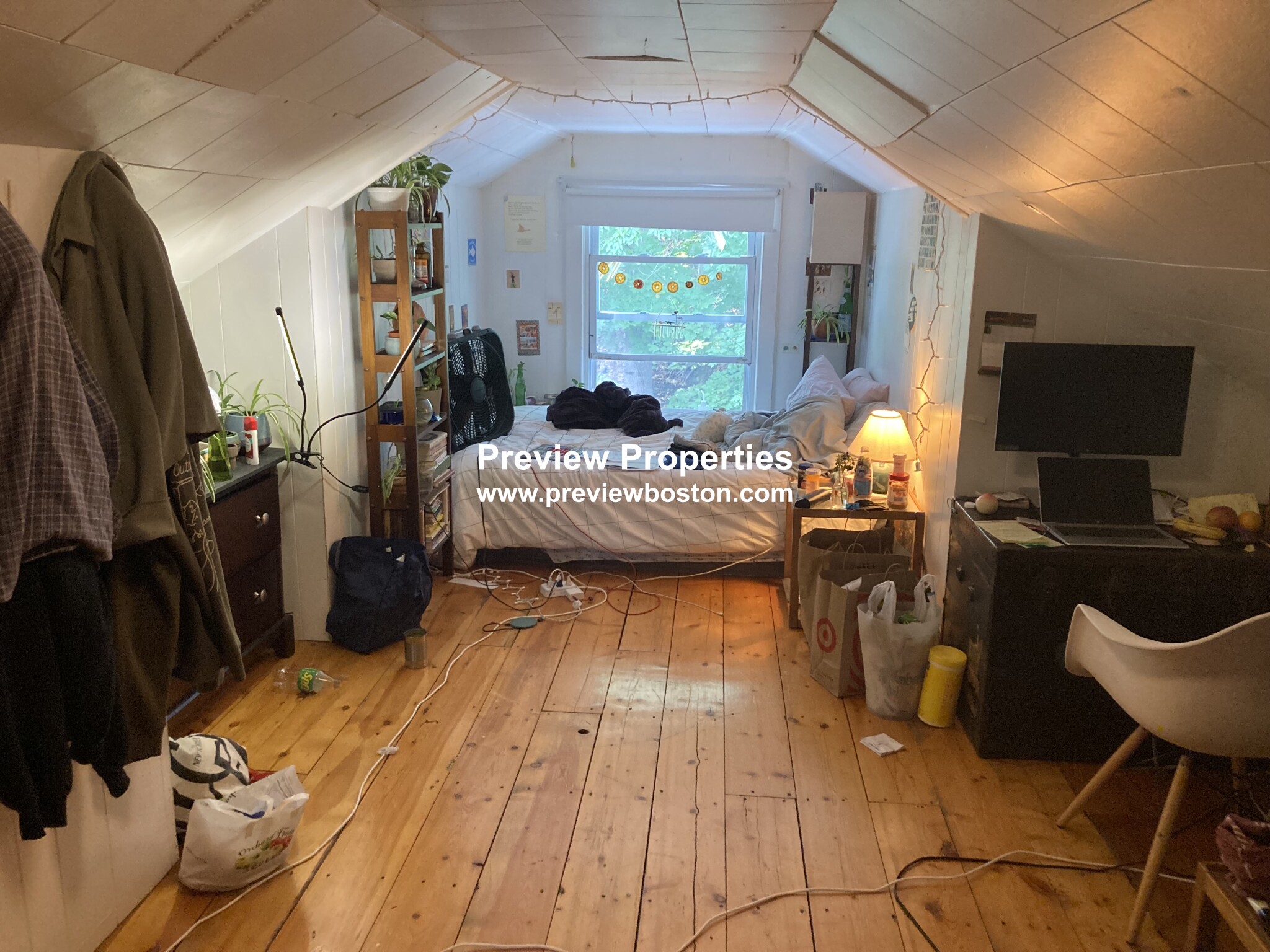 100 Colborne Rd, Brighton