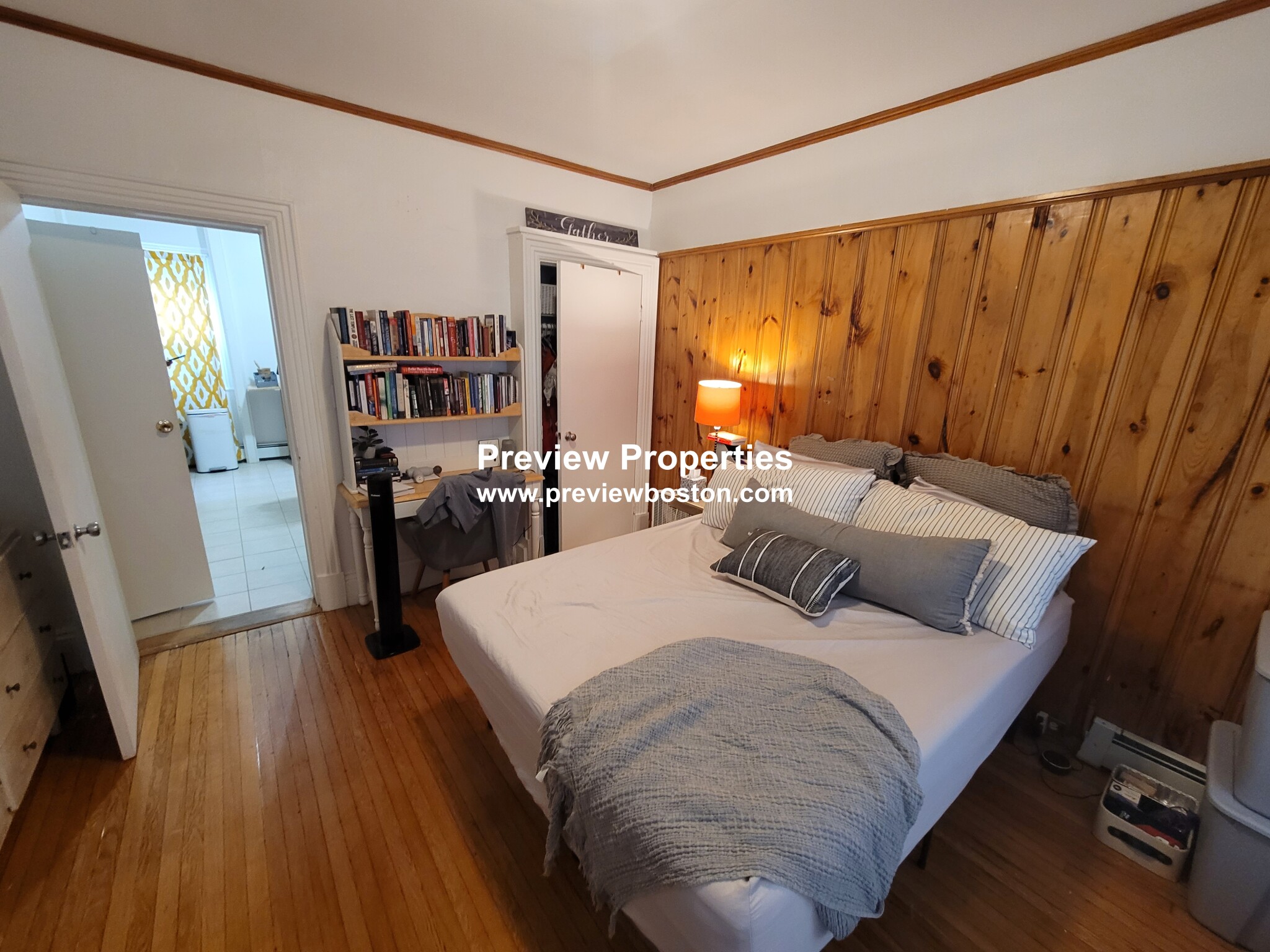 1 bed, 1 bath apartment for rent at 20 Oak Square Ave Unit 1A, Brighton — photo 8 of 11