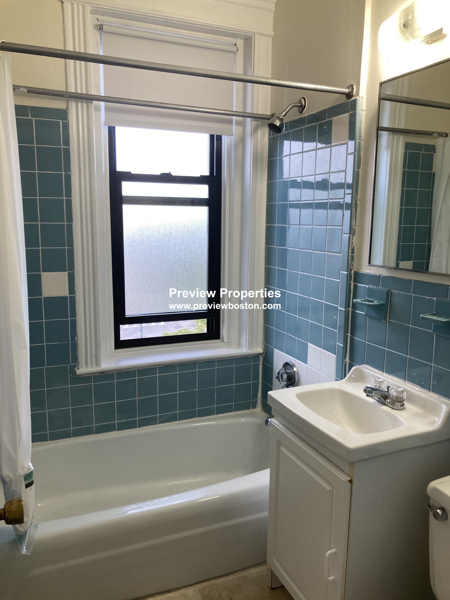 Studio bed, 1 bath apartment for rent at 1152 Commonwealth Ave Unit 52A, Allston — photo 5 of 8