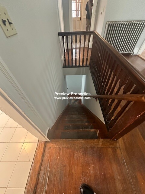 2 split bed, 1 bath apartment for rent at 80 Chestnut Hill Ave Unit A, Brighton — photo 25 of 39