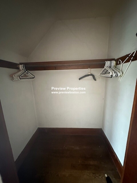 2 split bed, 1 bath apartment for rent at 80 Chestnut Hill Ave Unit A, Brighton — photo 31 of 39