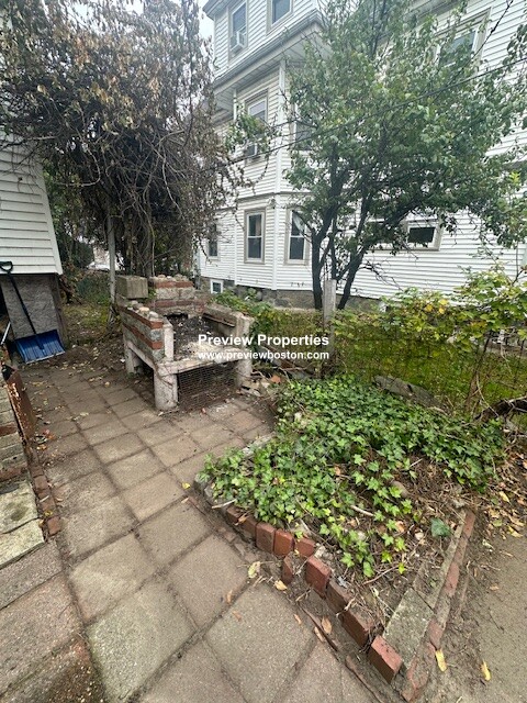 2 split bed, 1 bath apartment for rent at 80 Chestnut Hill Ave Unit A, Brighton — photo 39 of 39