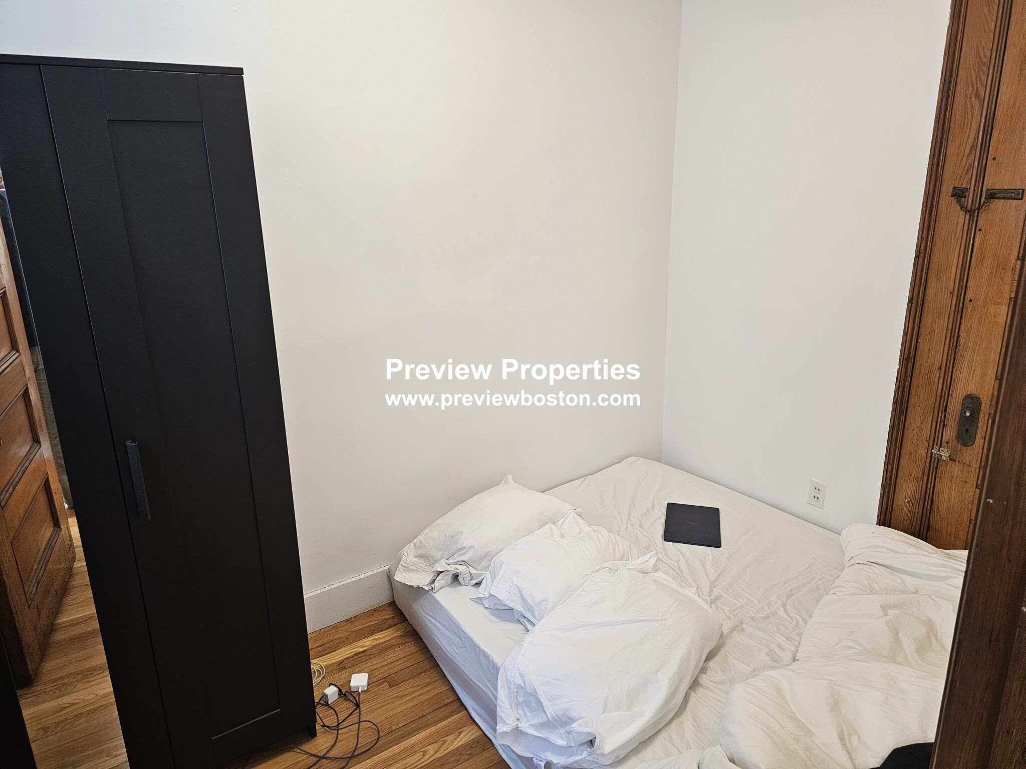 849 Beacon St, Fenway