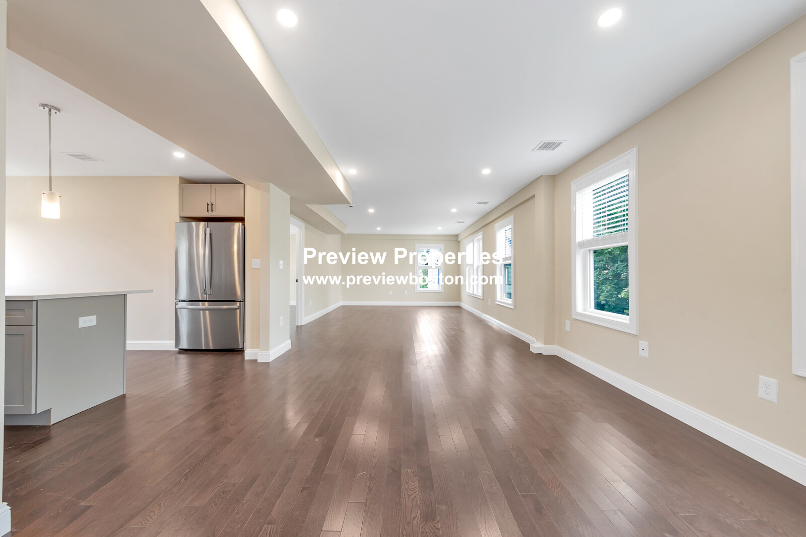 73-75 Lexington St, Waltham