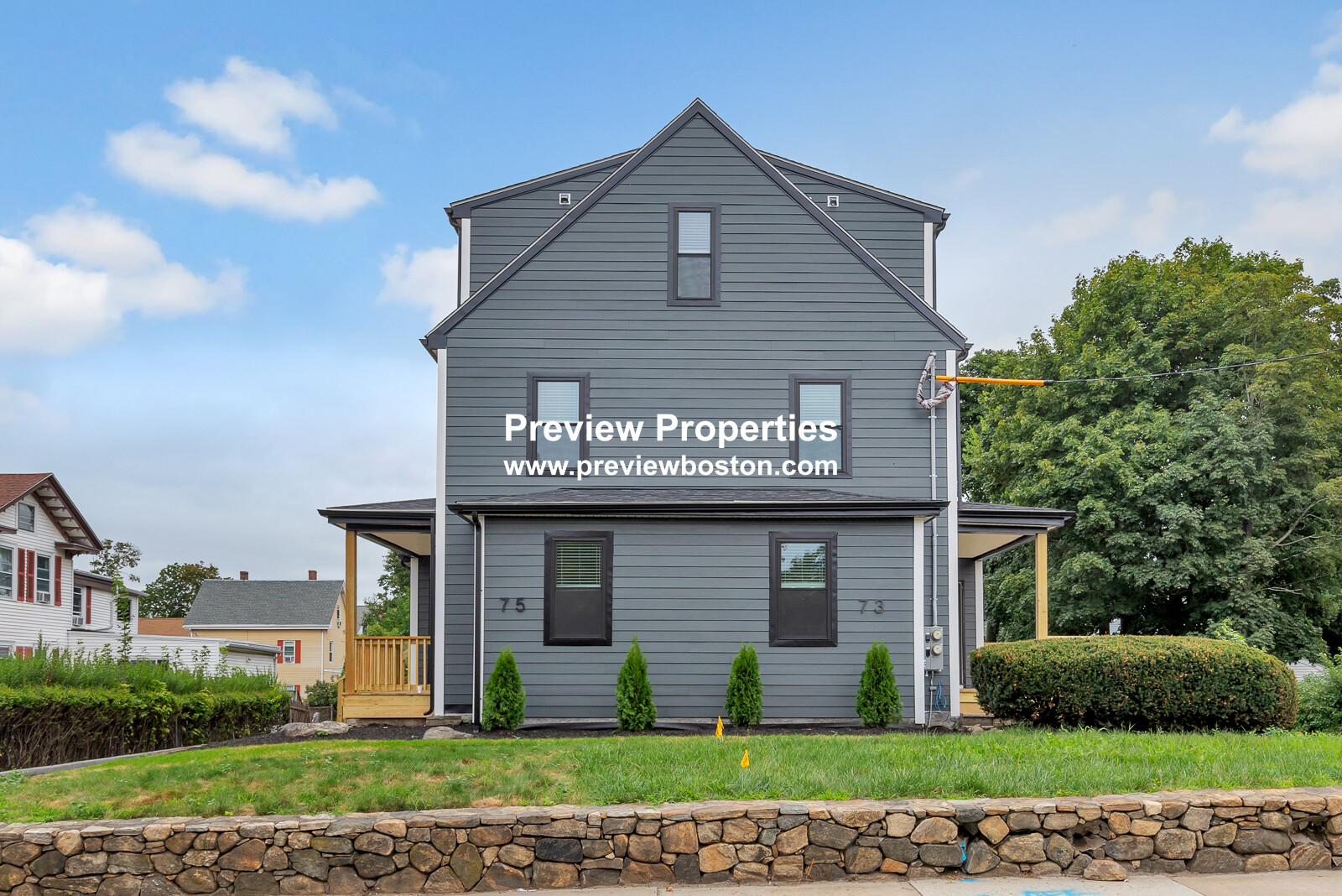 73-75 Lexington St, Waltham