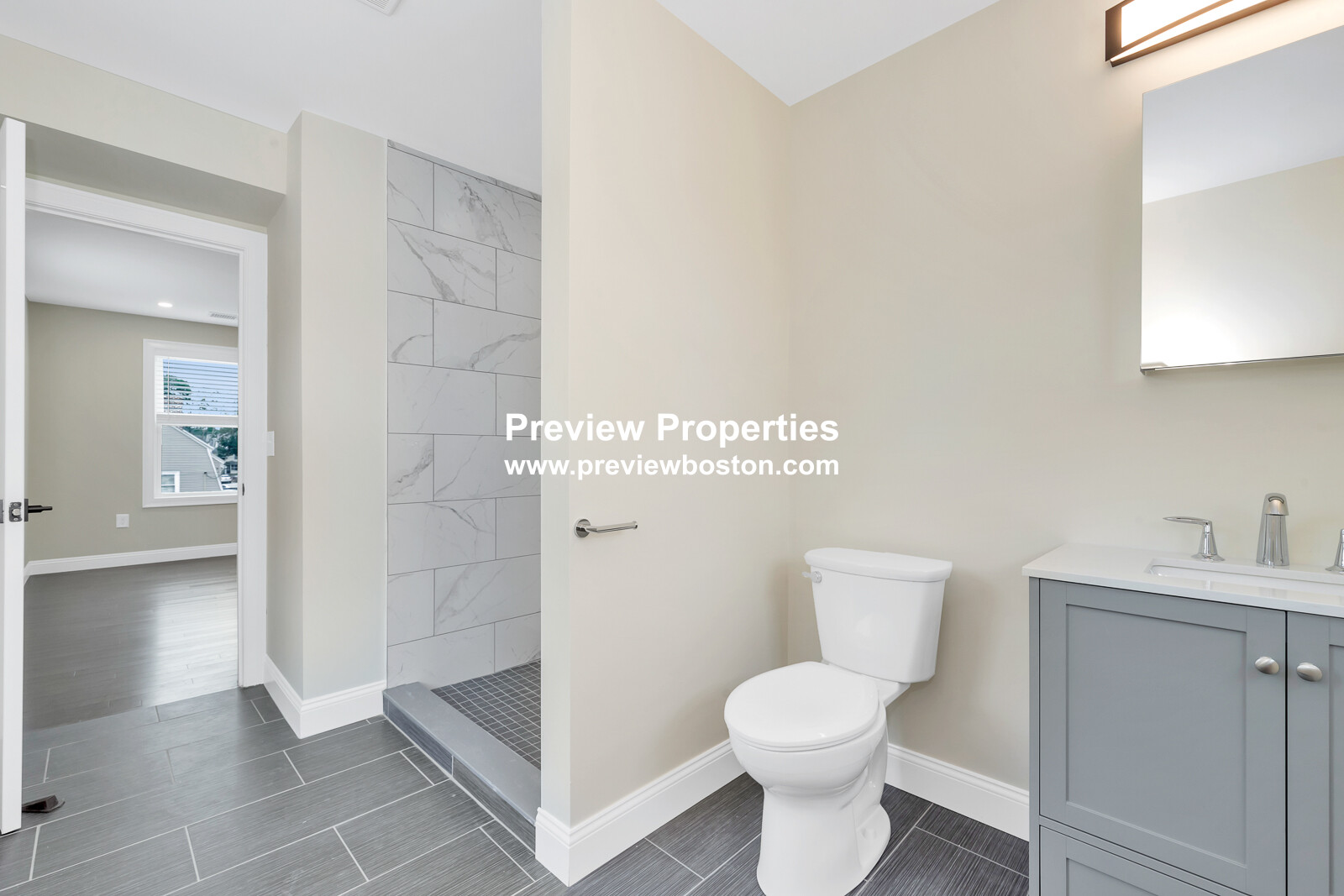 73-75 Lexington St, Waltham