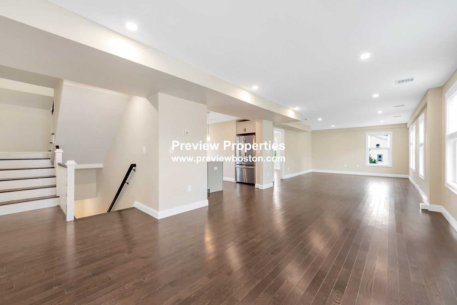 73-75 Lexington St, Waltham