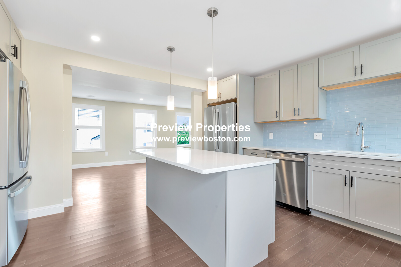 73-75 Lexington St, Waltham