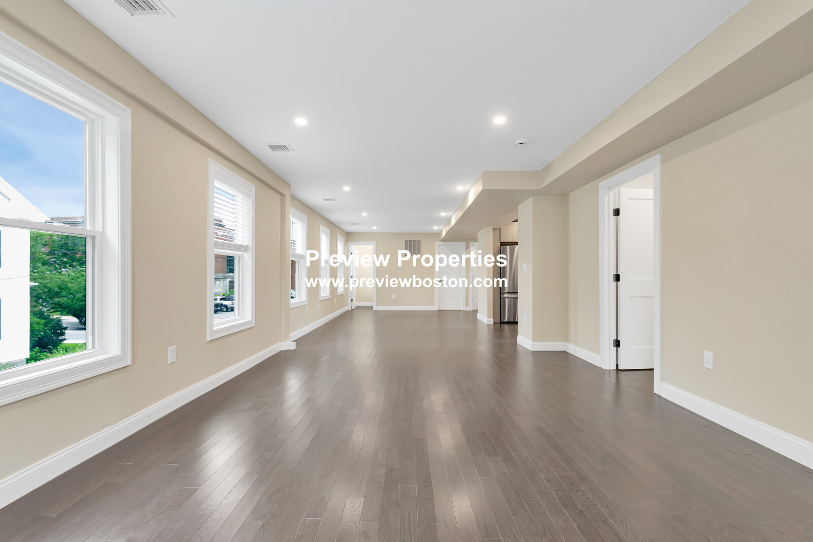 73-75 Lexington St, Waltham