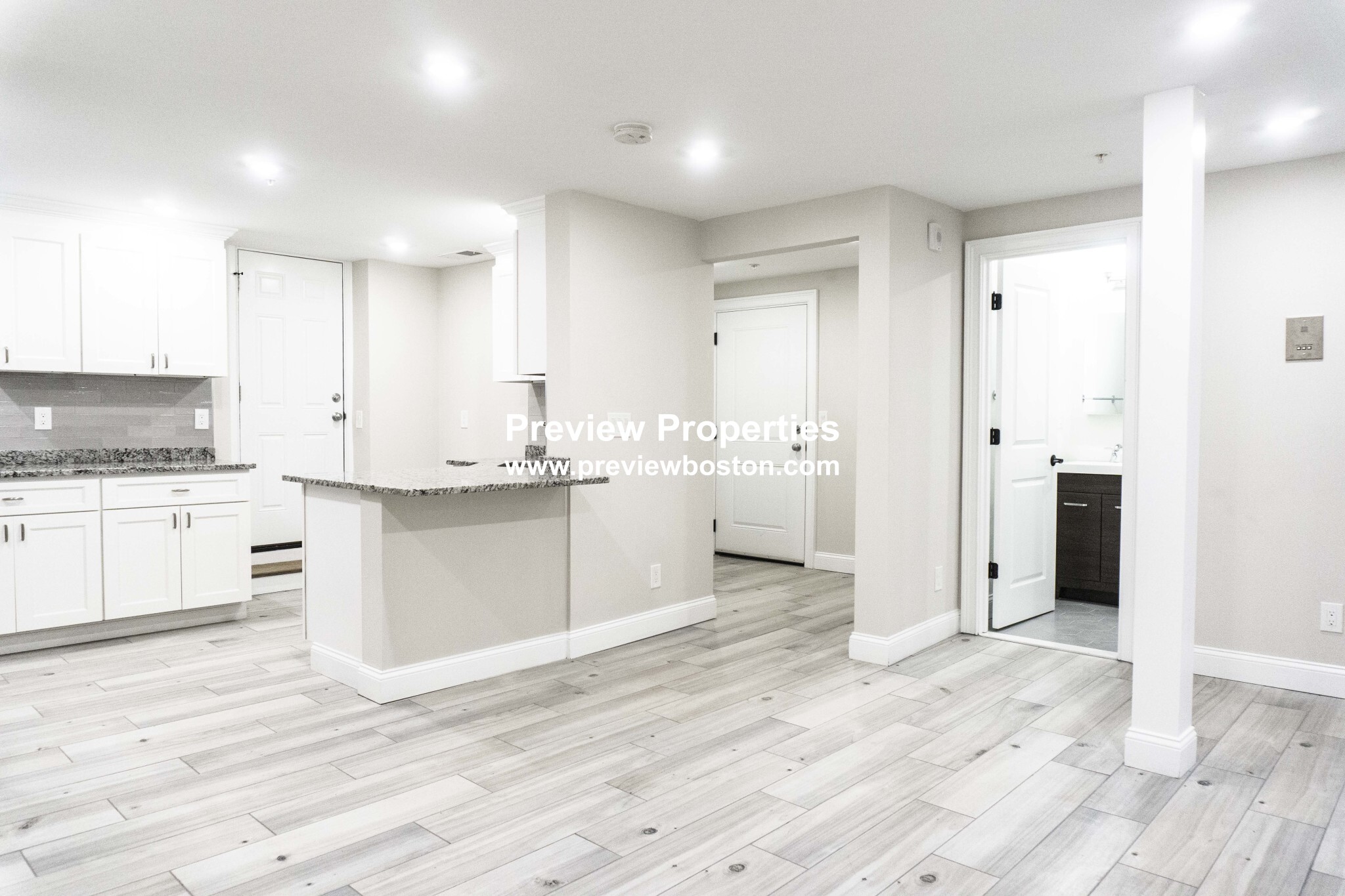 2017 Commonwealth Ave, Brighton