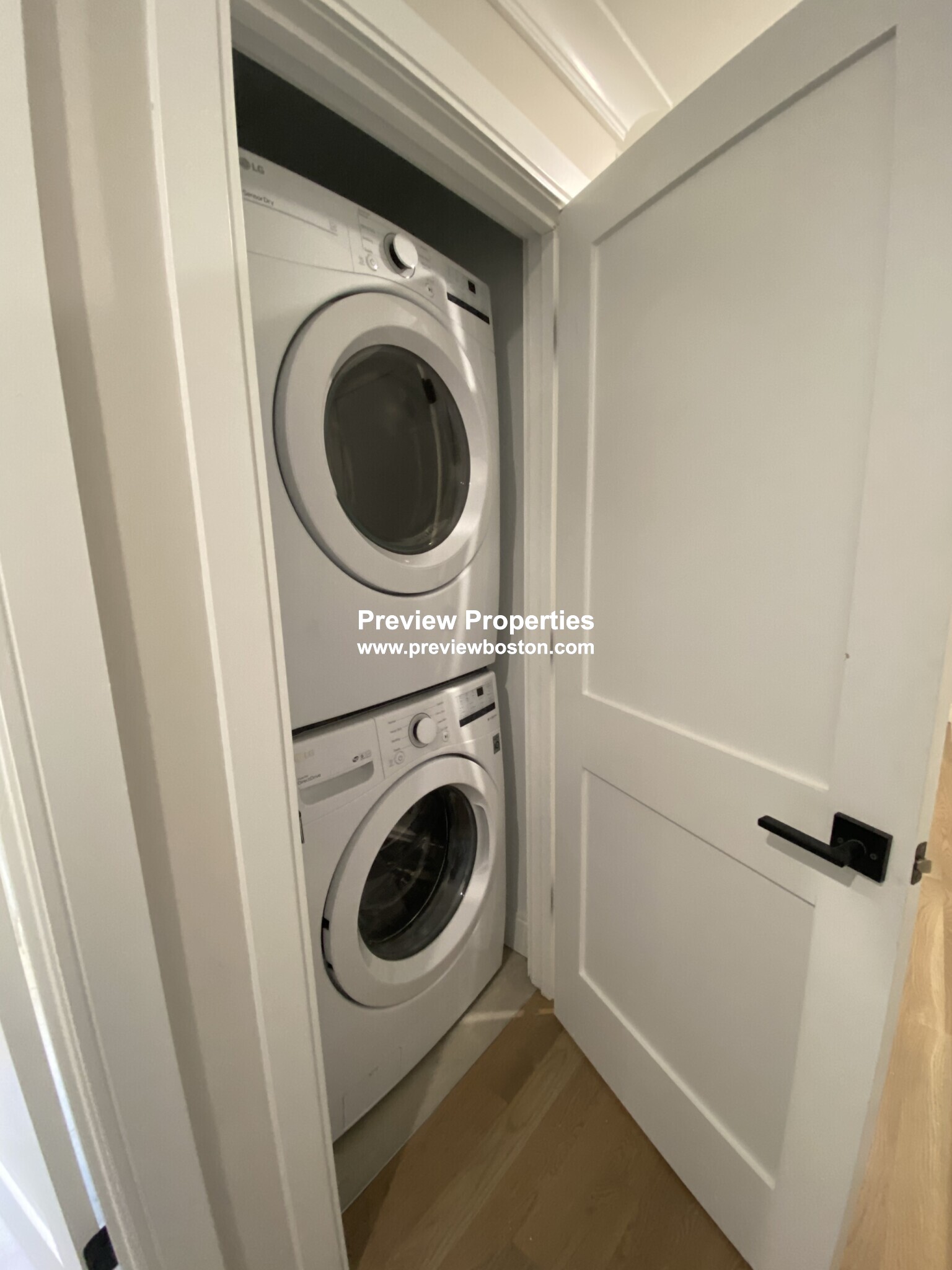 47 Englewood Ave, Brighton