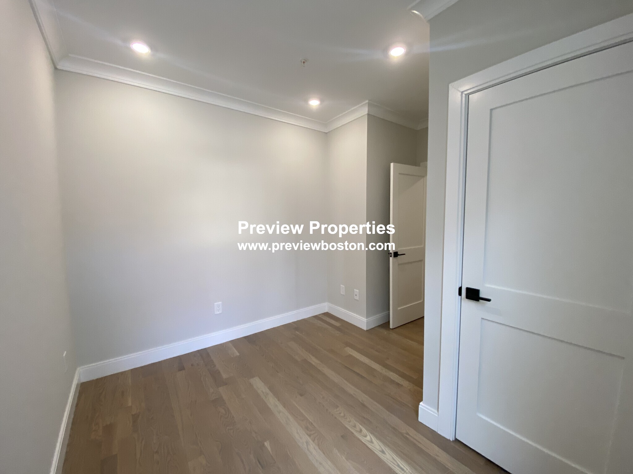 47 Englewood Ave, Brighton