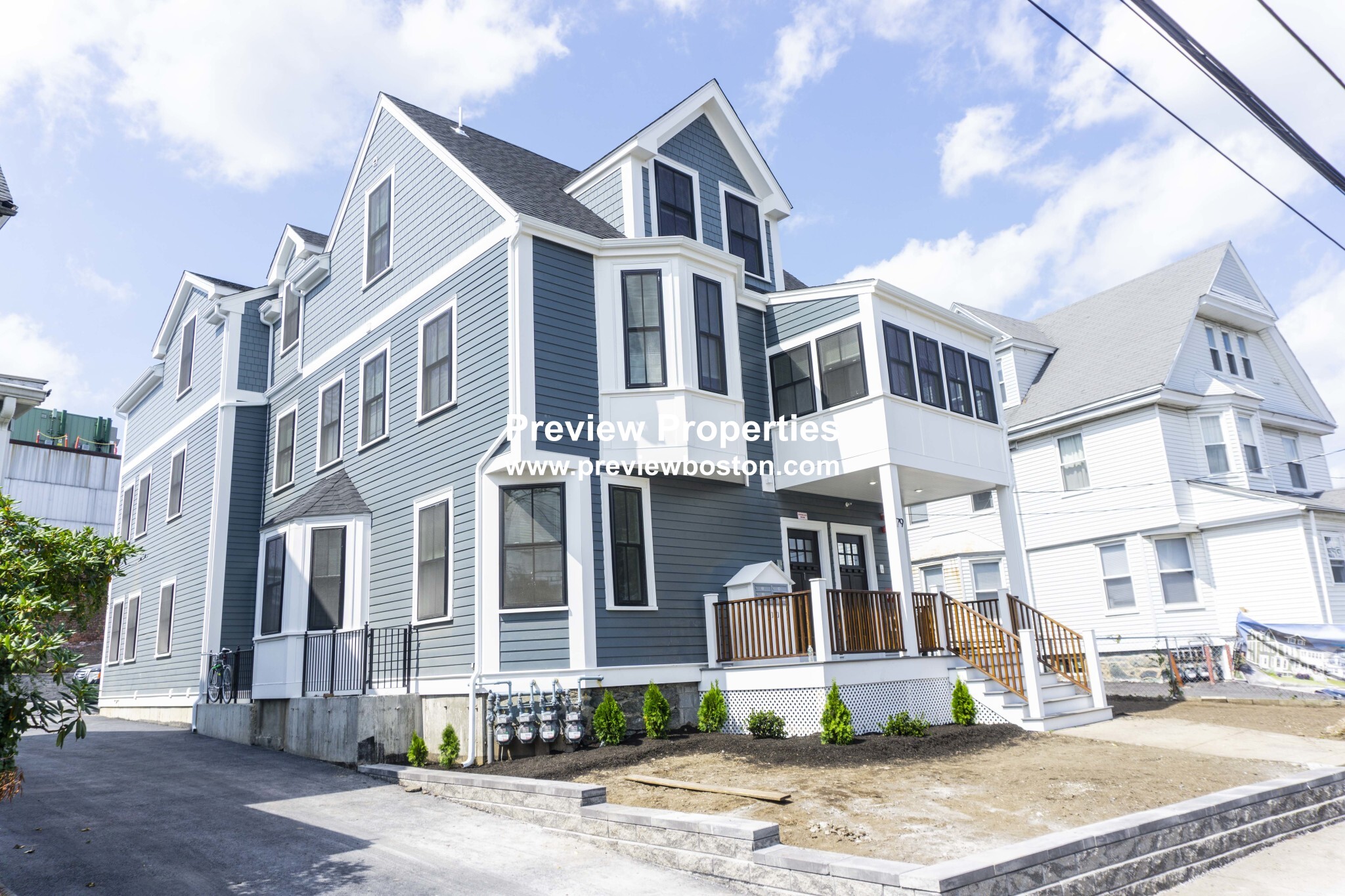 79 Linden St, Allston