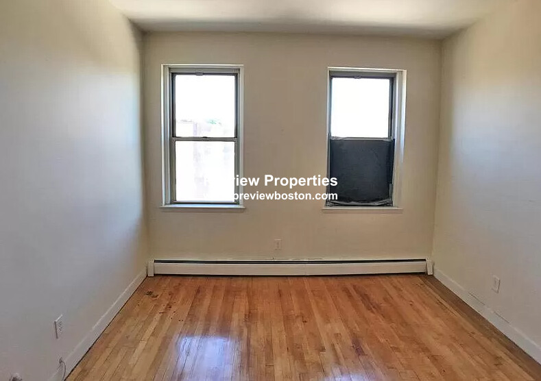 64 Brighton Ave, Allston