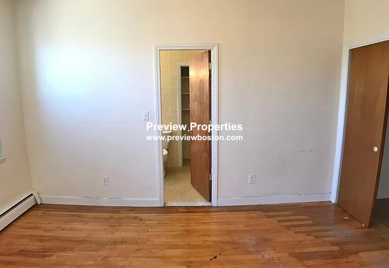 64 Brighton Ave, Allston