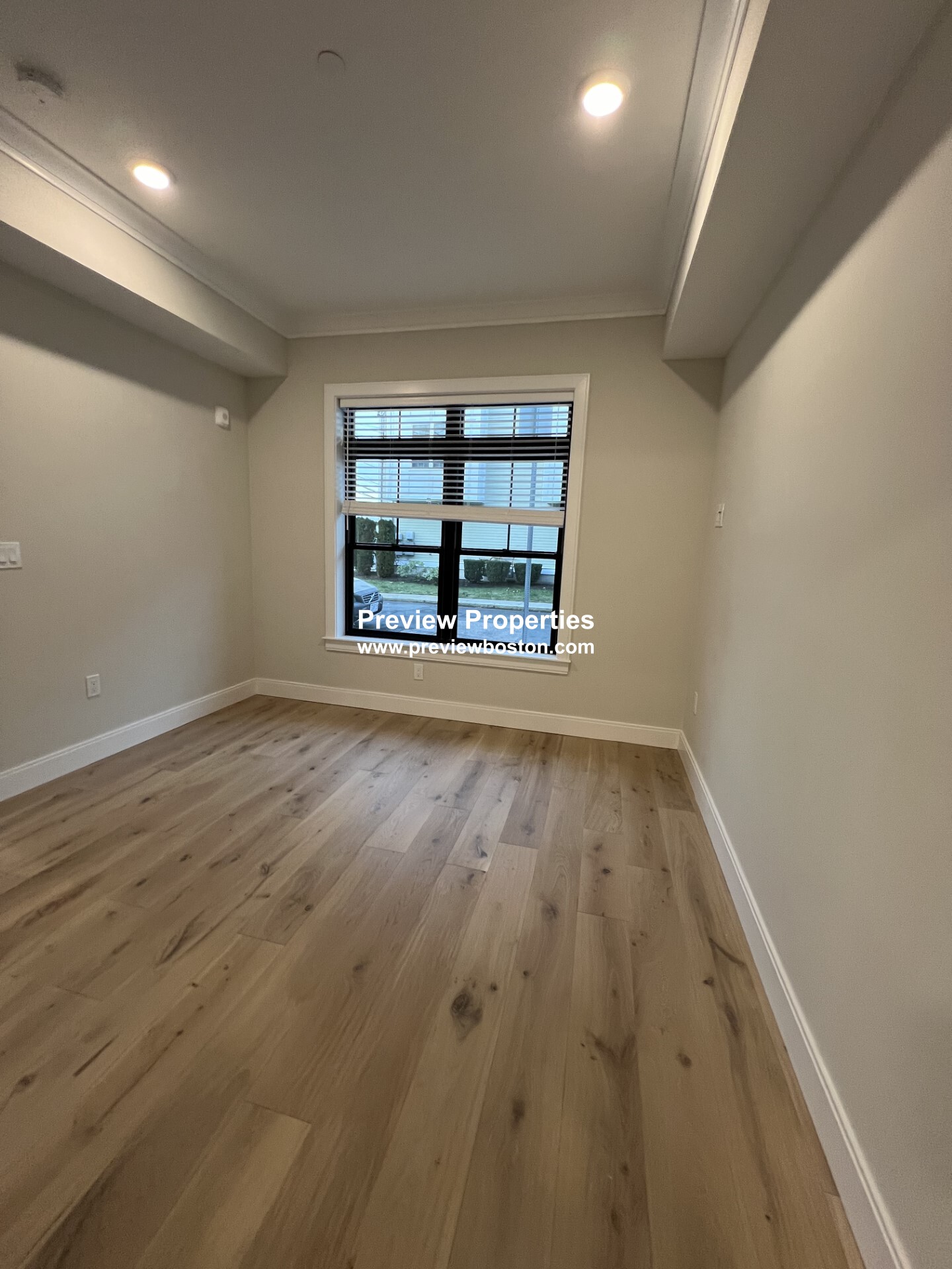 157 Everett St, Allston