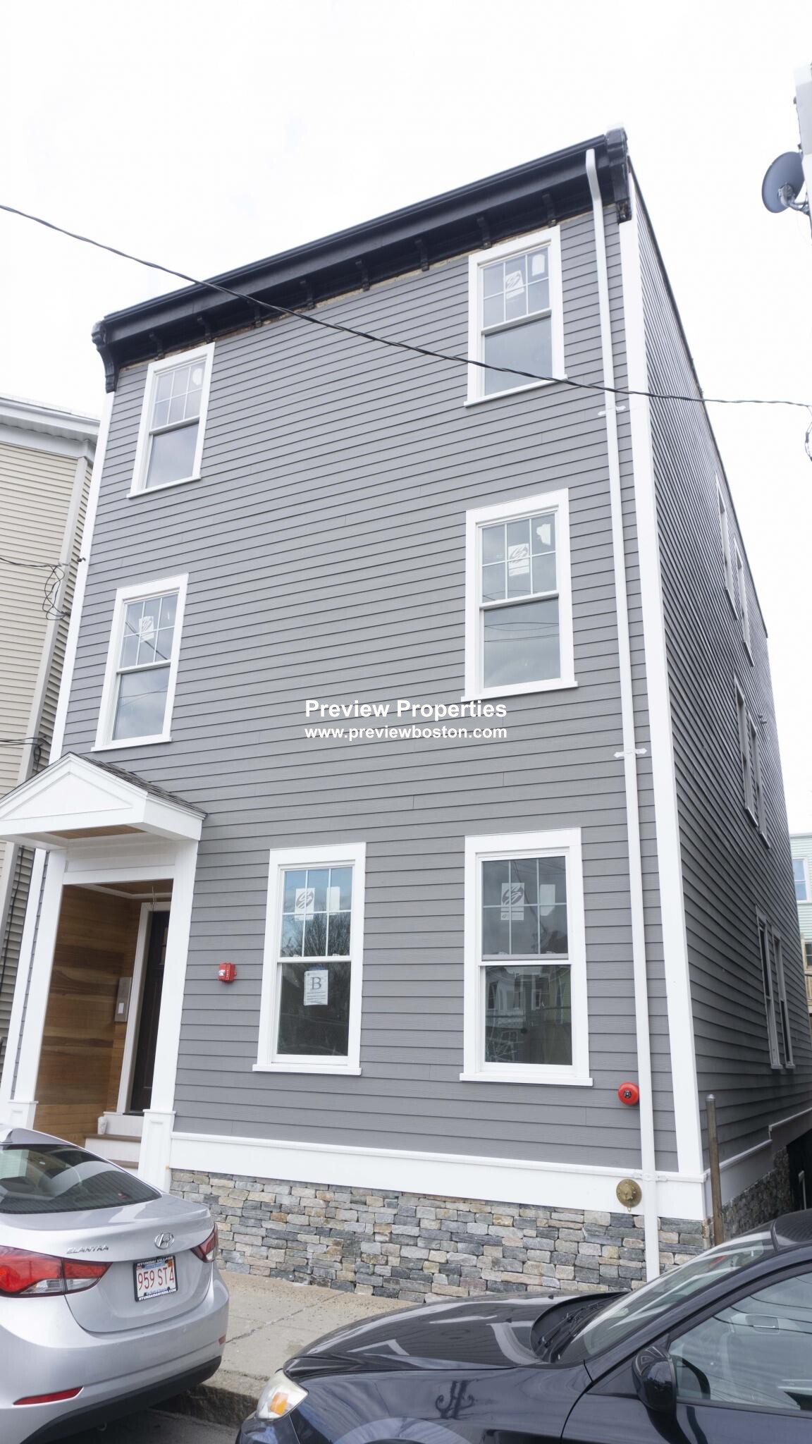 75 Morris St, East Boston