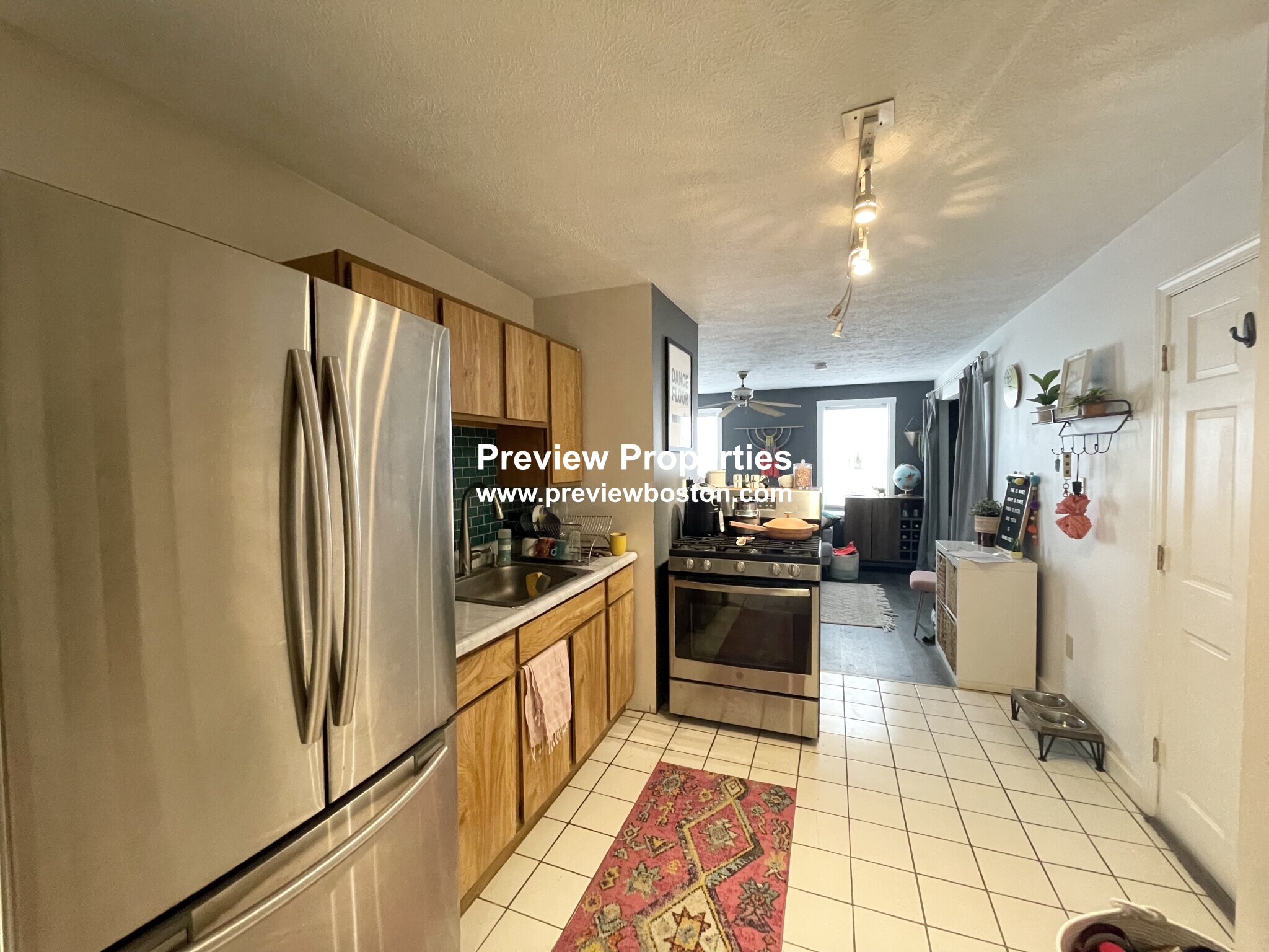 525 E 3rd, South Boston