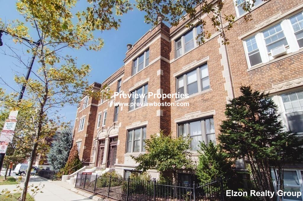 2021 Commonwealth Ave, Brighton