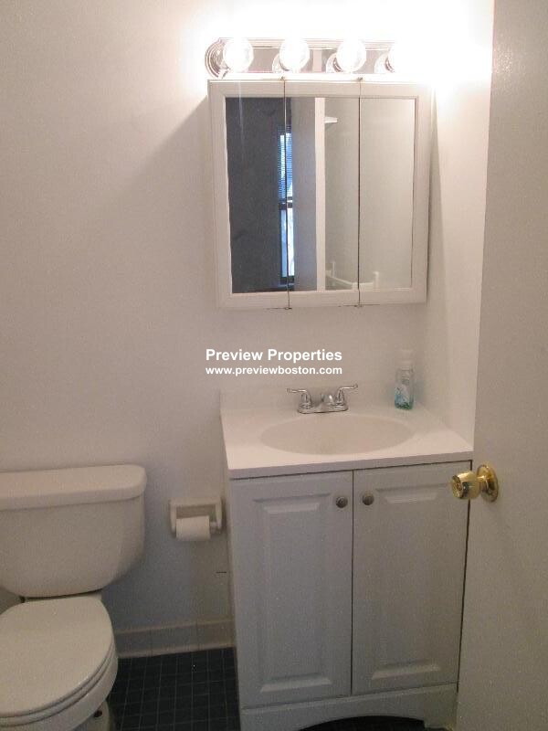 23 Cortes St, Back Bay