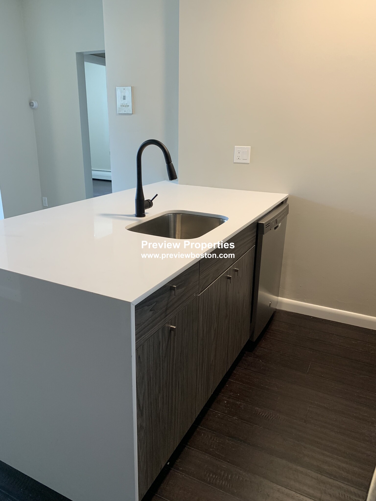 50 Evergreen St, Jamaica Plain