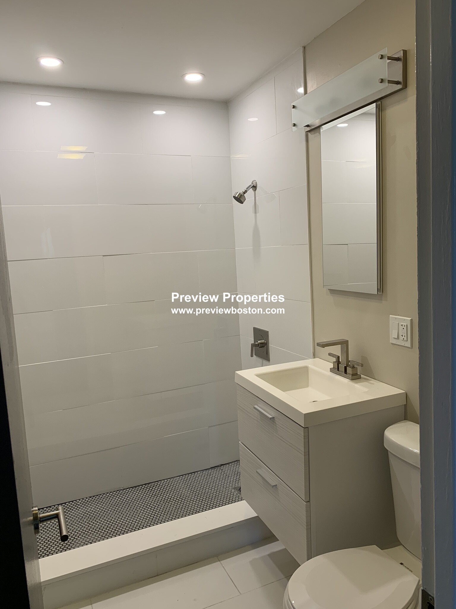 50 Evergreen St, Jamaica Plain