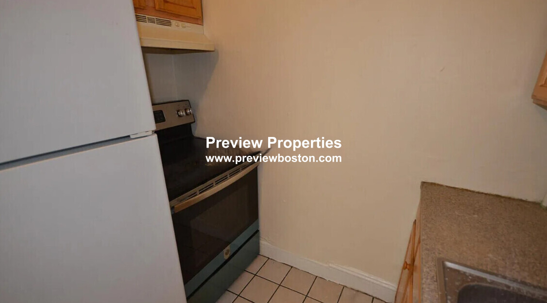 244 Kelton St, Brighton