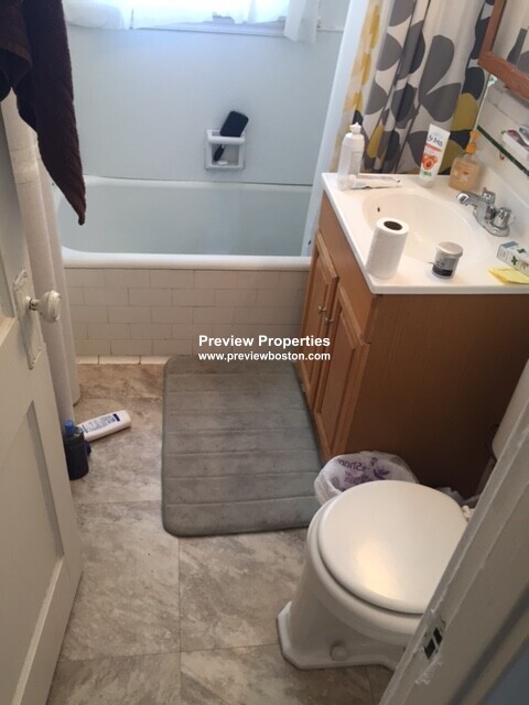 1634 Commonwealth Ave, Brighton