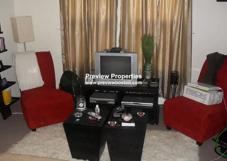 66 South Huntington Ave, Jamaica Plain