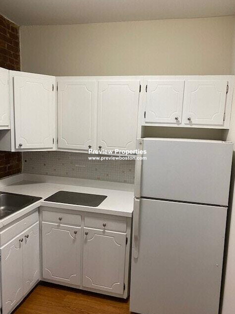 46 South Huntington Ave, Jamaica Plain