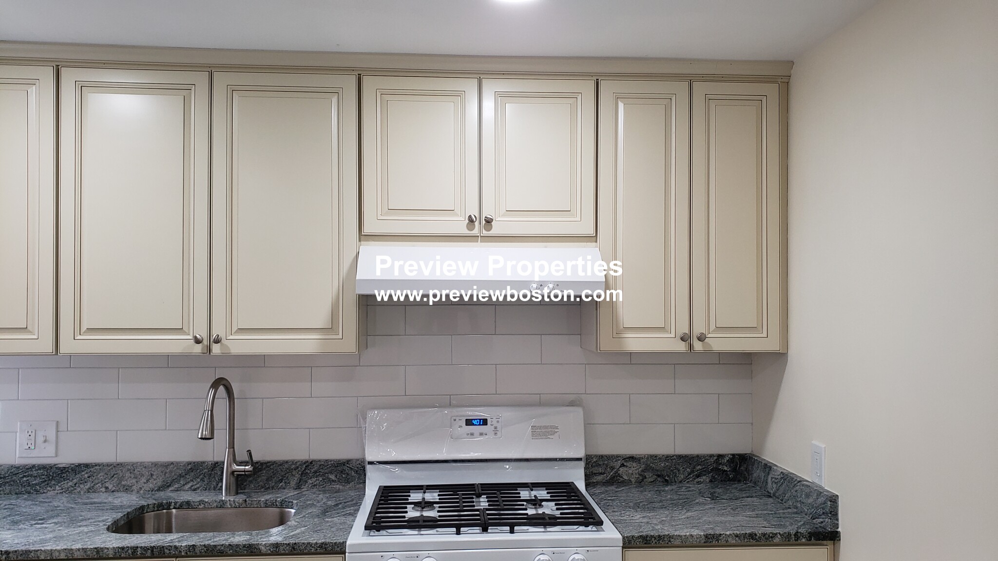 194 Kelton St, Allston