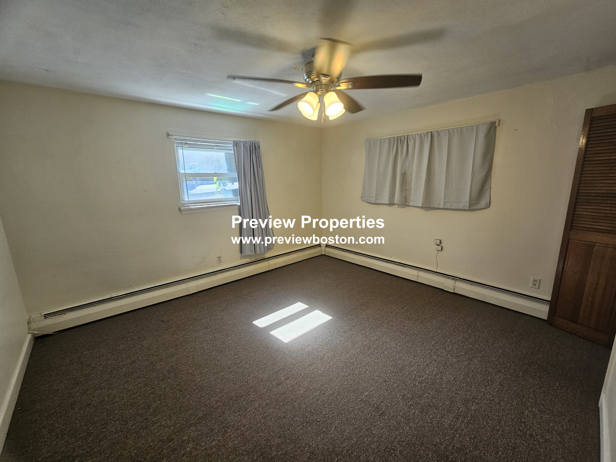 12 Commonwealth Ct, Brighton