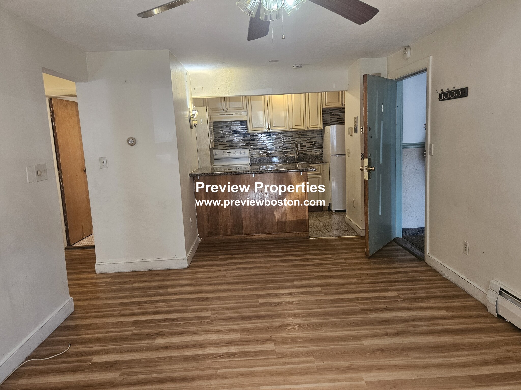 12 Commonwealth Ct, Brighton