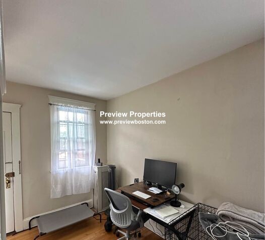 100 Lanark Rd, Brighton