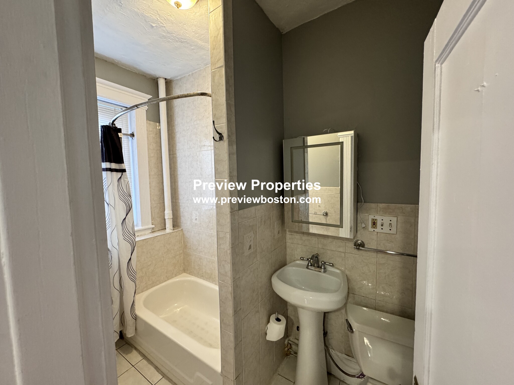 1258 Commonwealth Ave, Allston