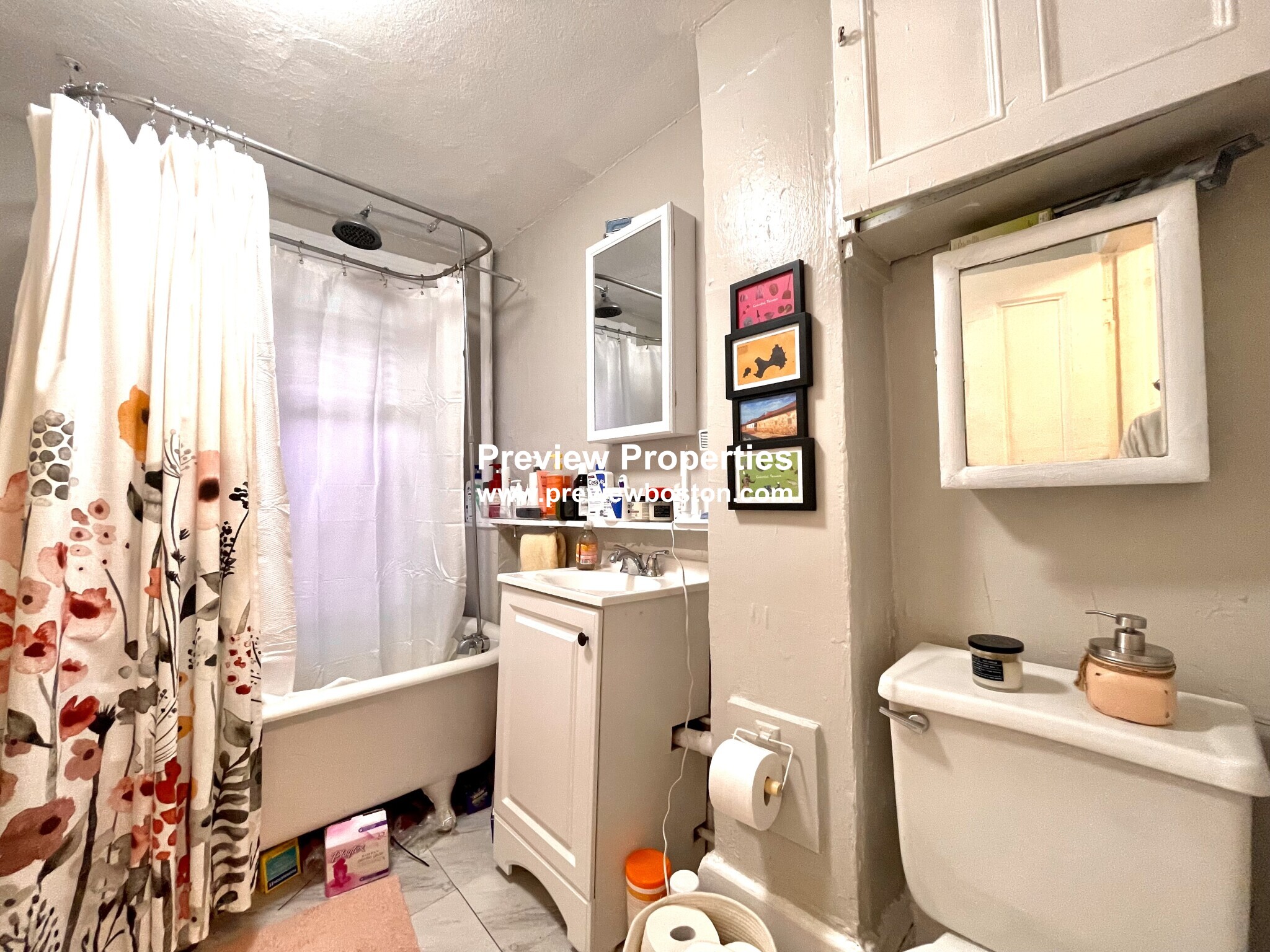 1 Champney Pl, Beacon Hill