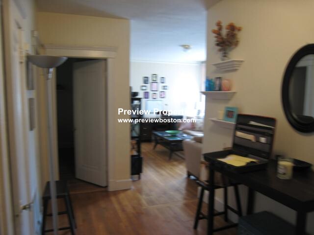 2003 Commonwealth Ave, Brighton