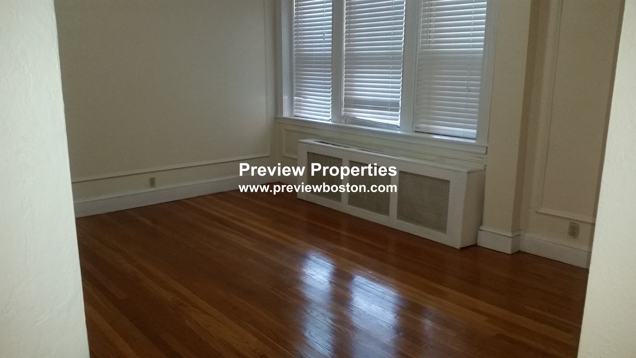 2003 Commonwealth Ave, Brighton