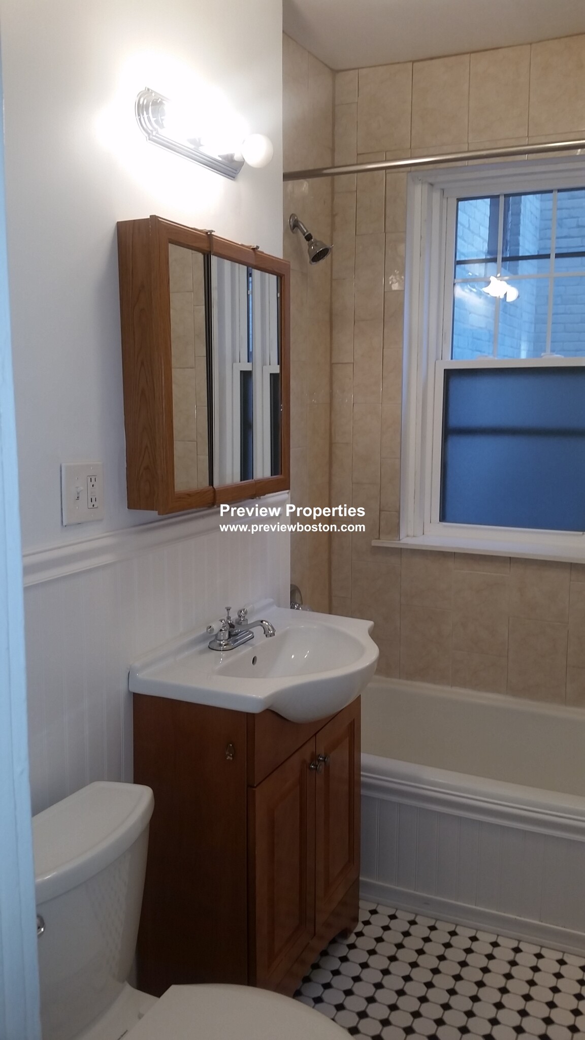 2003 Commonwealth Ave, Brighton