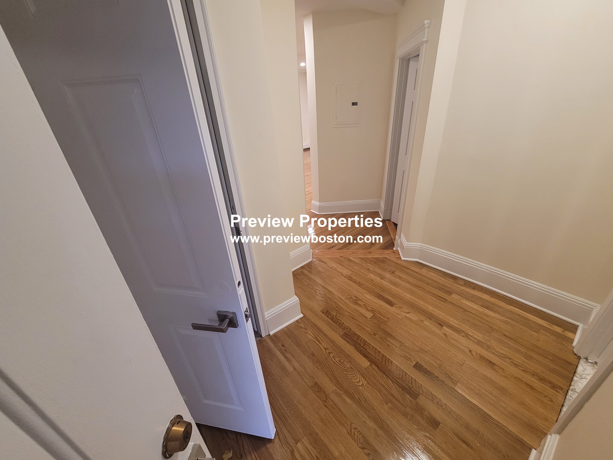 56 Cummings Rd, Brighton