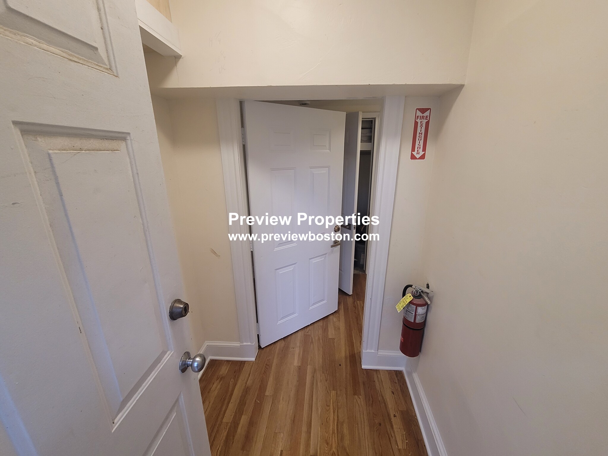 56 Cummings Rd, Brighton