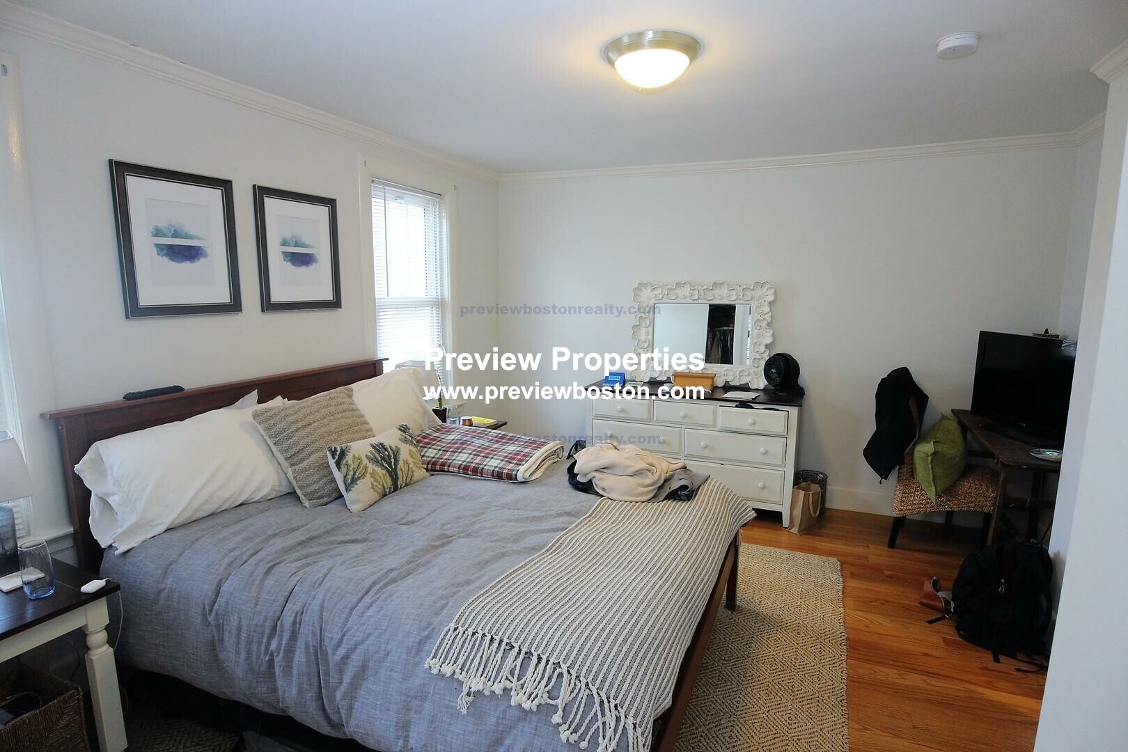 2 Braemore Rd, Brighton