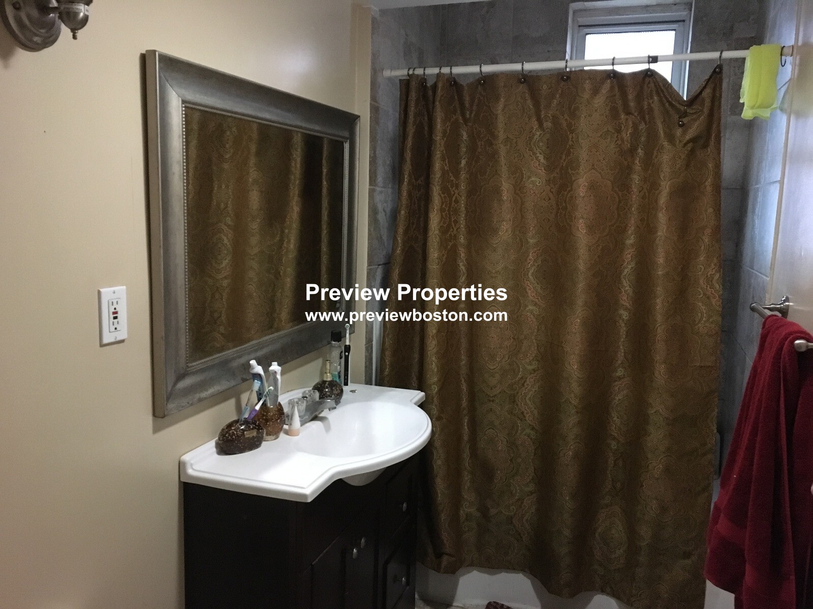 71 South Huntington Ave, Jamaica Plain