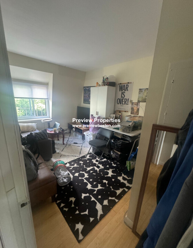 126 Marginal St, East Boston