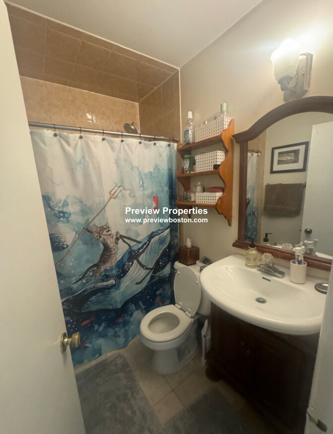 126 Marginal St, East Boston