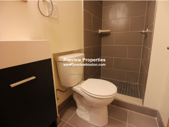 34 Bentley St, Brighton