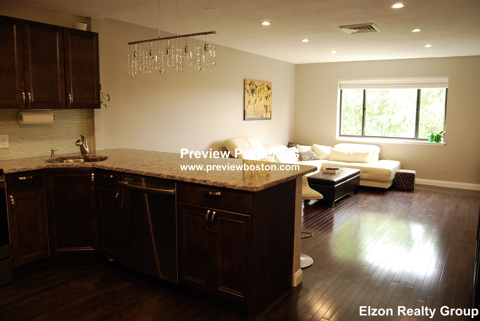 276 Chestnut Hill Ave, Brighton