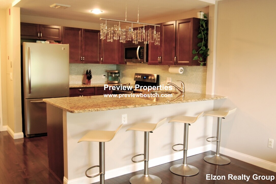 276 Chestnut Hill Ave, Brighton