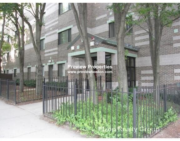 276 Chestnut Hill Ave, Brighton