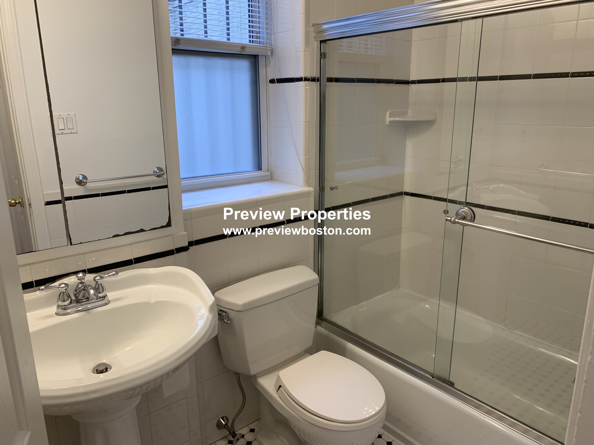 1750 Commonwealth Ave, Brighton